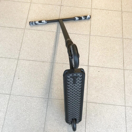 Blunt Fasen Root Custom Tõukeratas Must 25 - Image 6