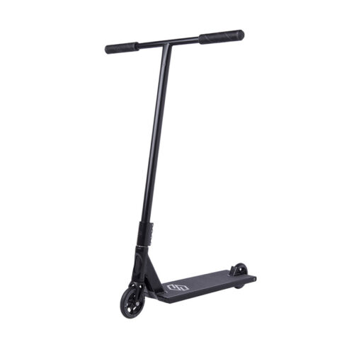 Striker Gravis Pro Tõukeratas - Black (Small)