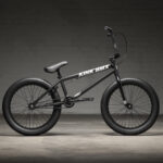 Kink curb bmx bike 2022 midnight black1