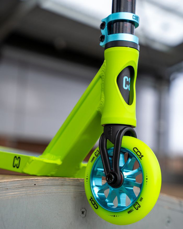 core cd1 pro scooter Lime Blue 3