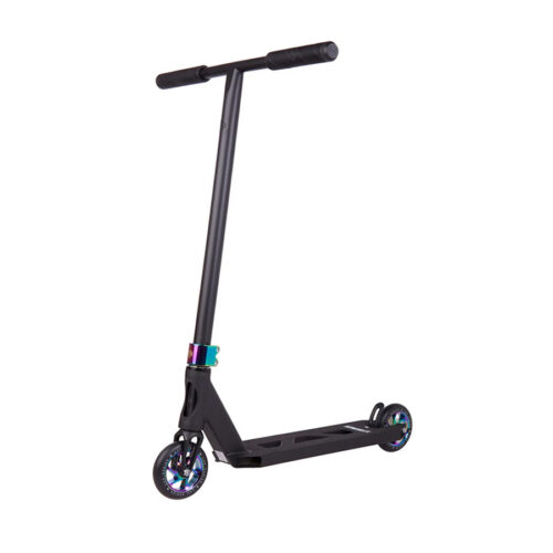 Striker Essential Pro Tõukeratas - Black Neochrome